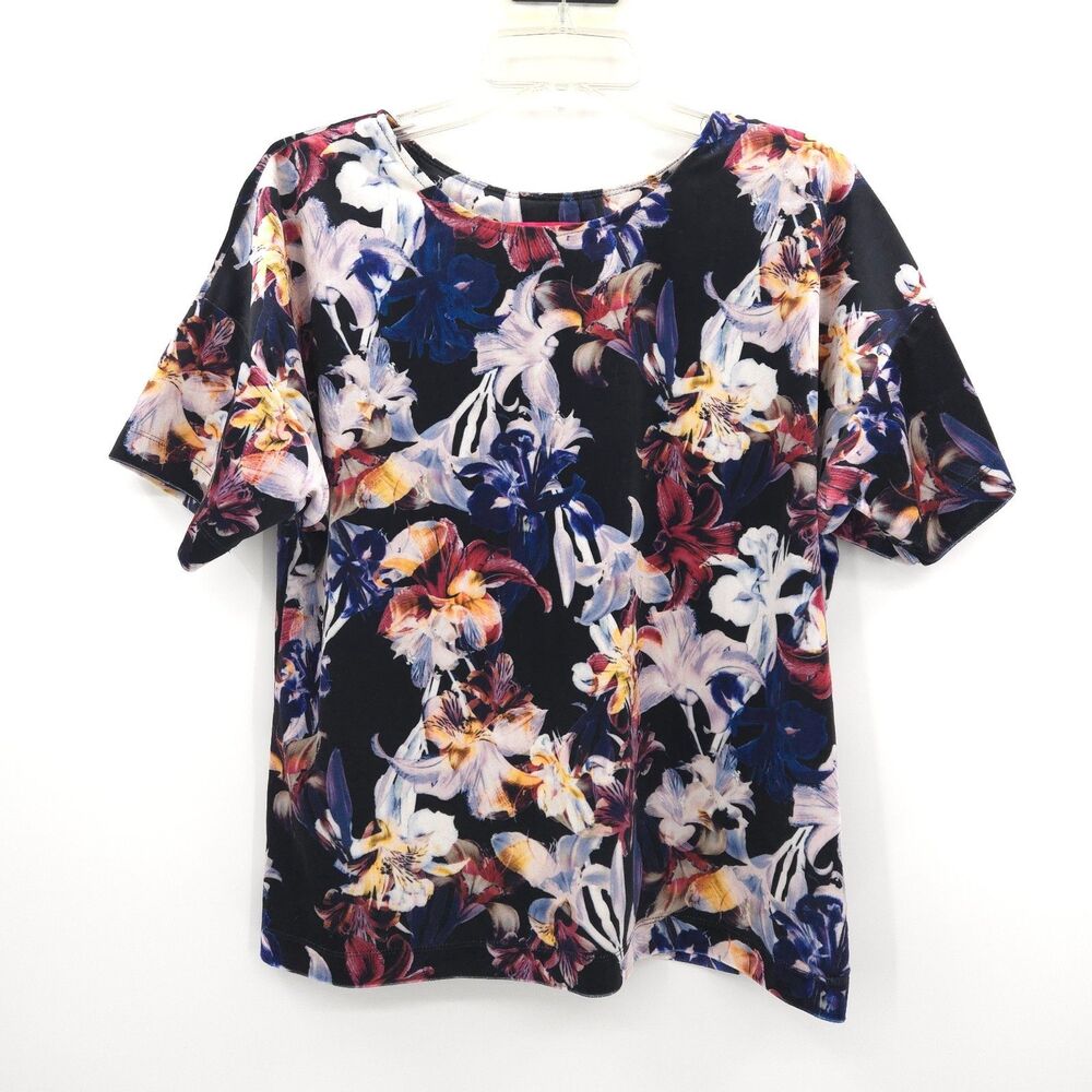 Catherine Malandrino velvet dark floral top Size S short sleeve